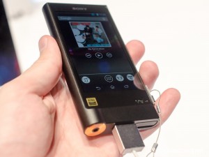 sony-walkman-nw-zx2-hands-on-09